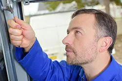 Exclusive Garage Door Service Denver, CO 303-569-6542 - maintenance-side
